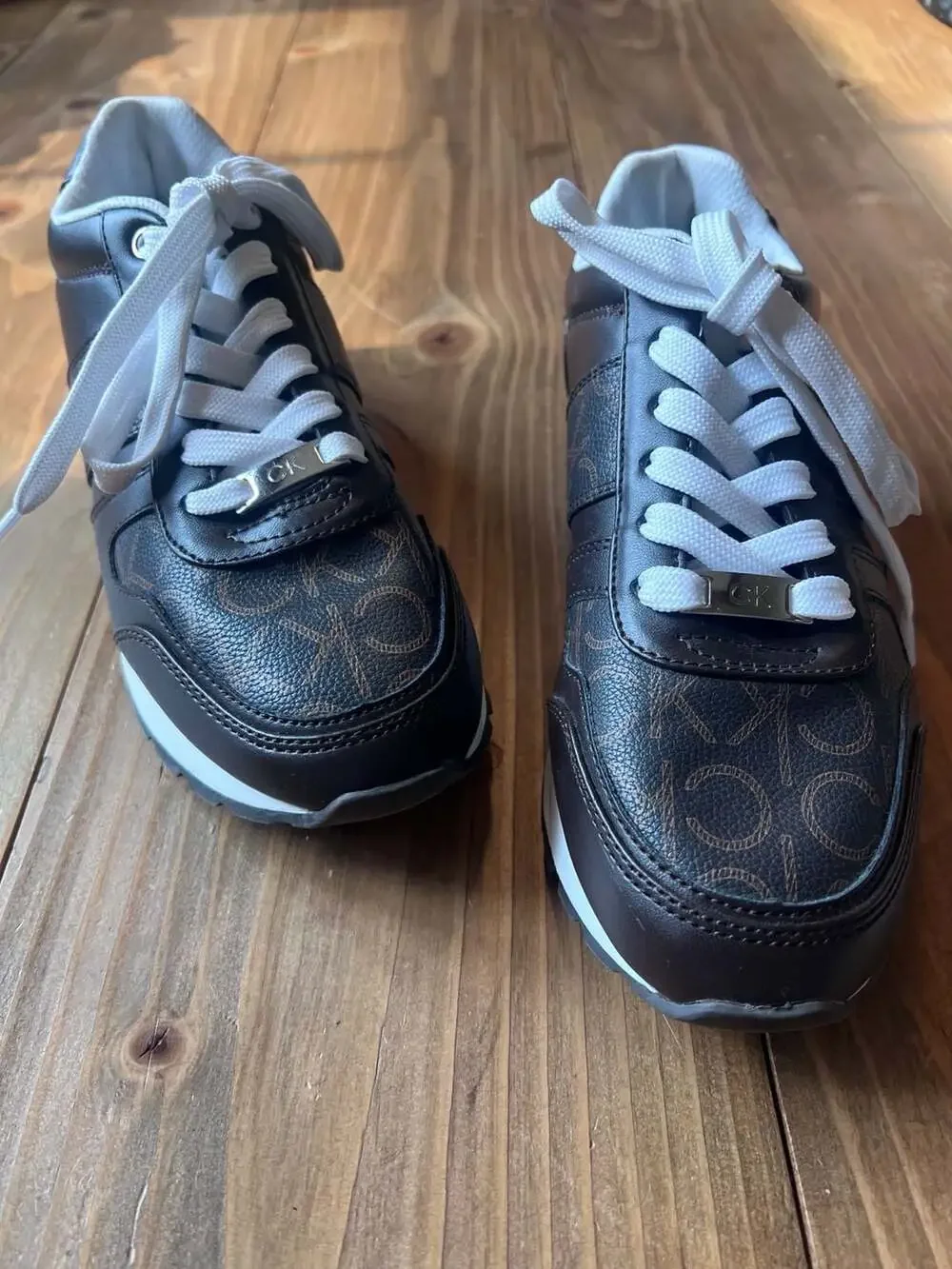 Calvin Klein Women's Gules 2 Logo Sneakers in Espresso NWOT